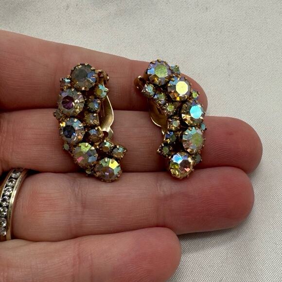 VTG Karu Arke Aurora Borealis clip earrings - Picture 1 of 4